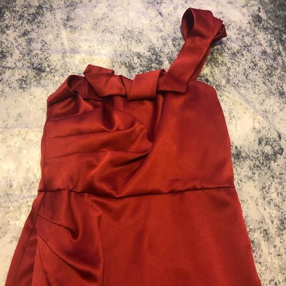 Fabulous Formal Red One Shoulder Cocktail Dress - Picture 3 of 8